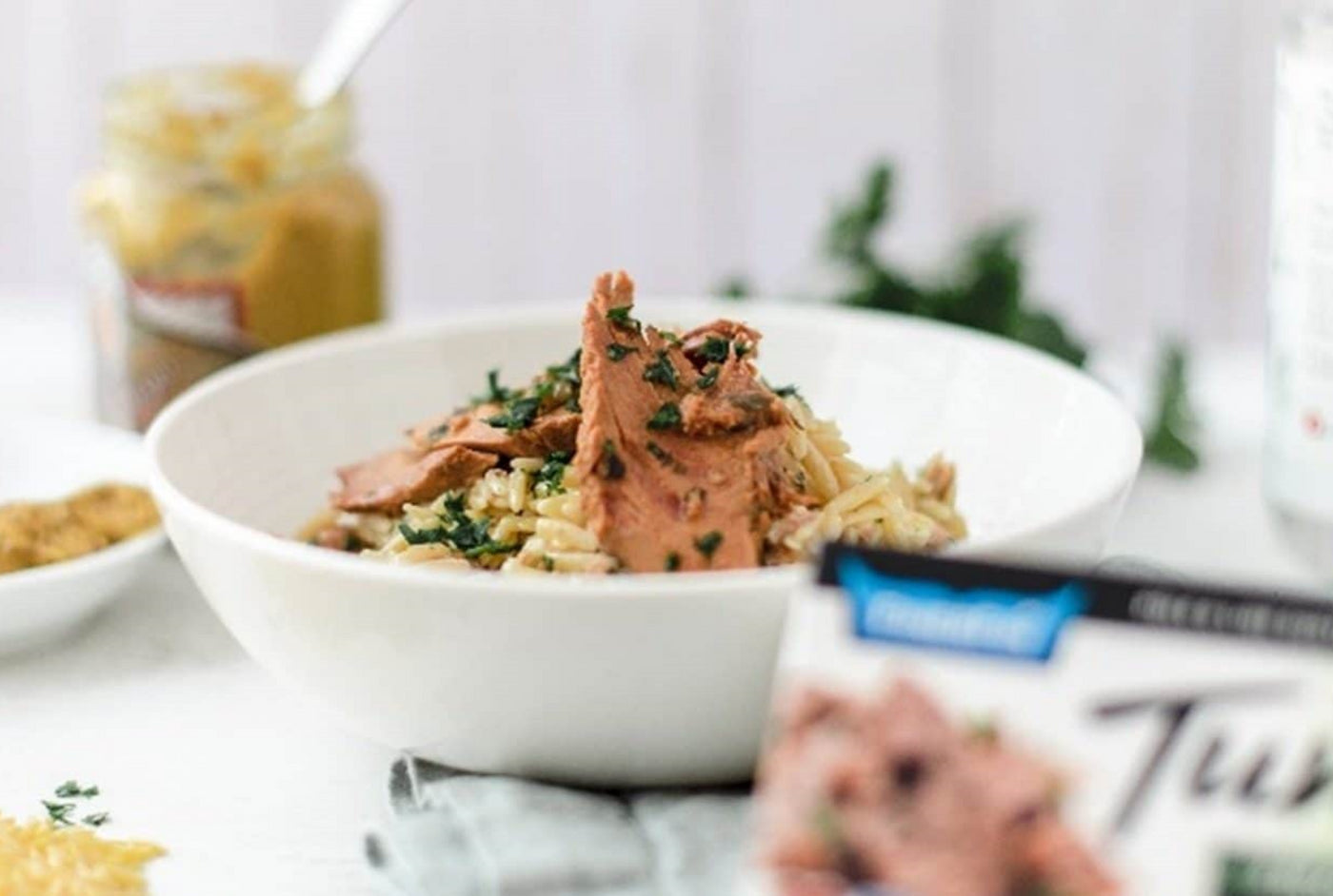 5 ingredients Creamy orzo Tuna pasta Salad